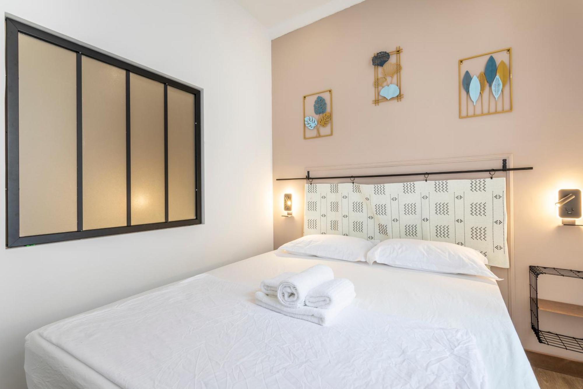 Adira Marseille Panier 2 Etoiles Apartment Exterior photo