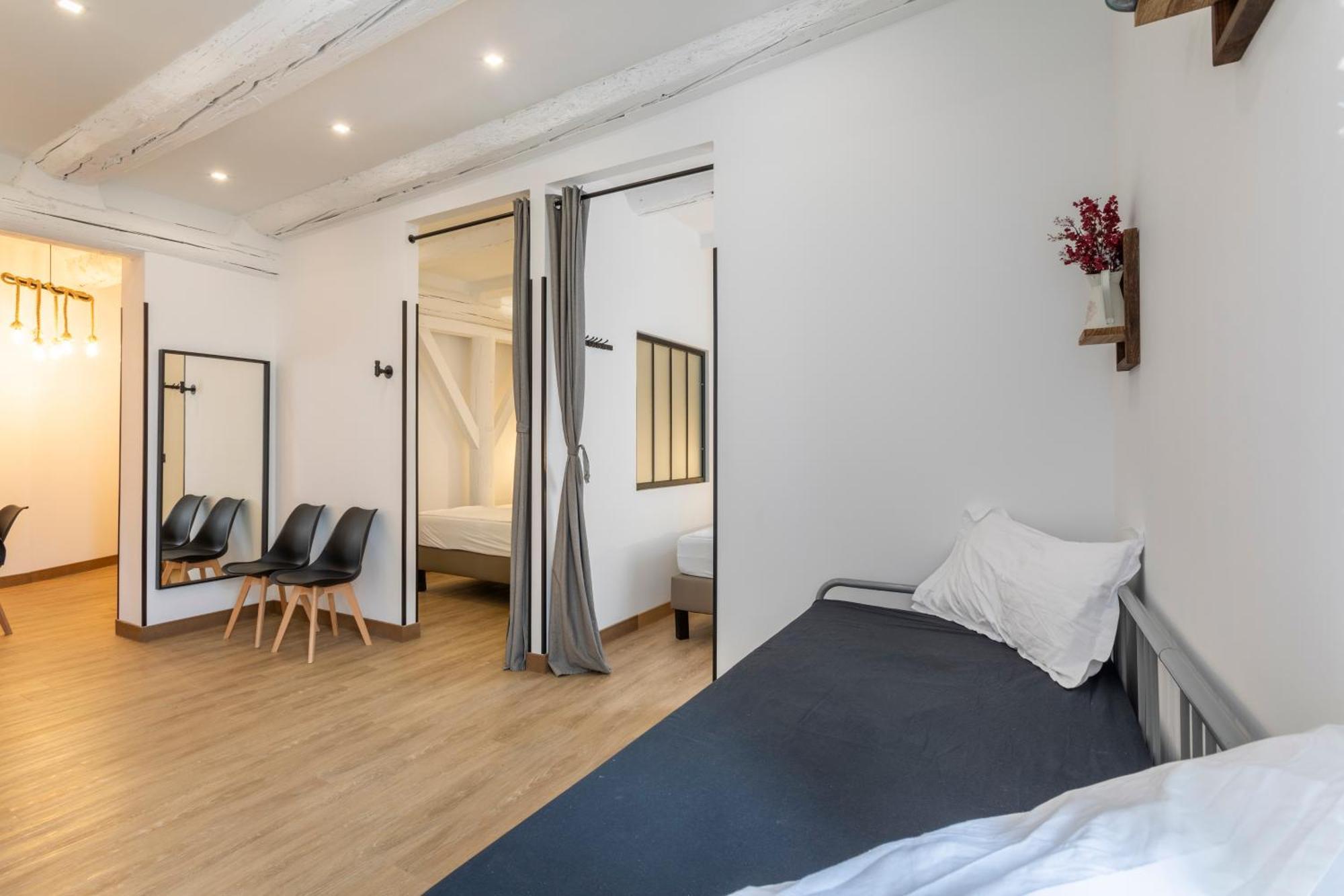 Adira Marseille Panier 2 Etoiles Apartment Exterior photo